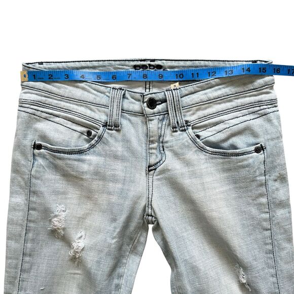 bebe Jeans Womens Size 28 Light Wash Low Rise Skinny Distressed Denim Zippers - Picture 13 of 16